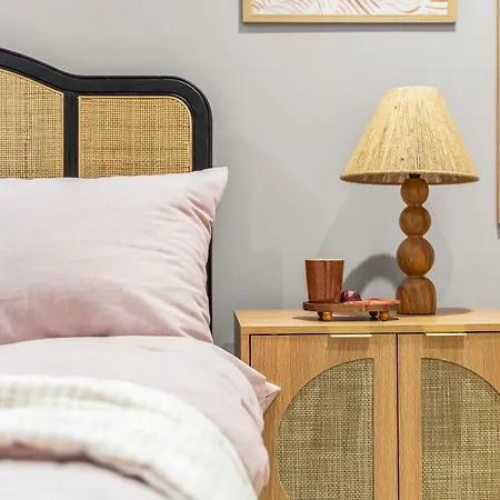 Διαμέρισμα Luxury 2-bed With Balcony & Secure Parking